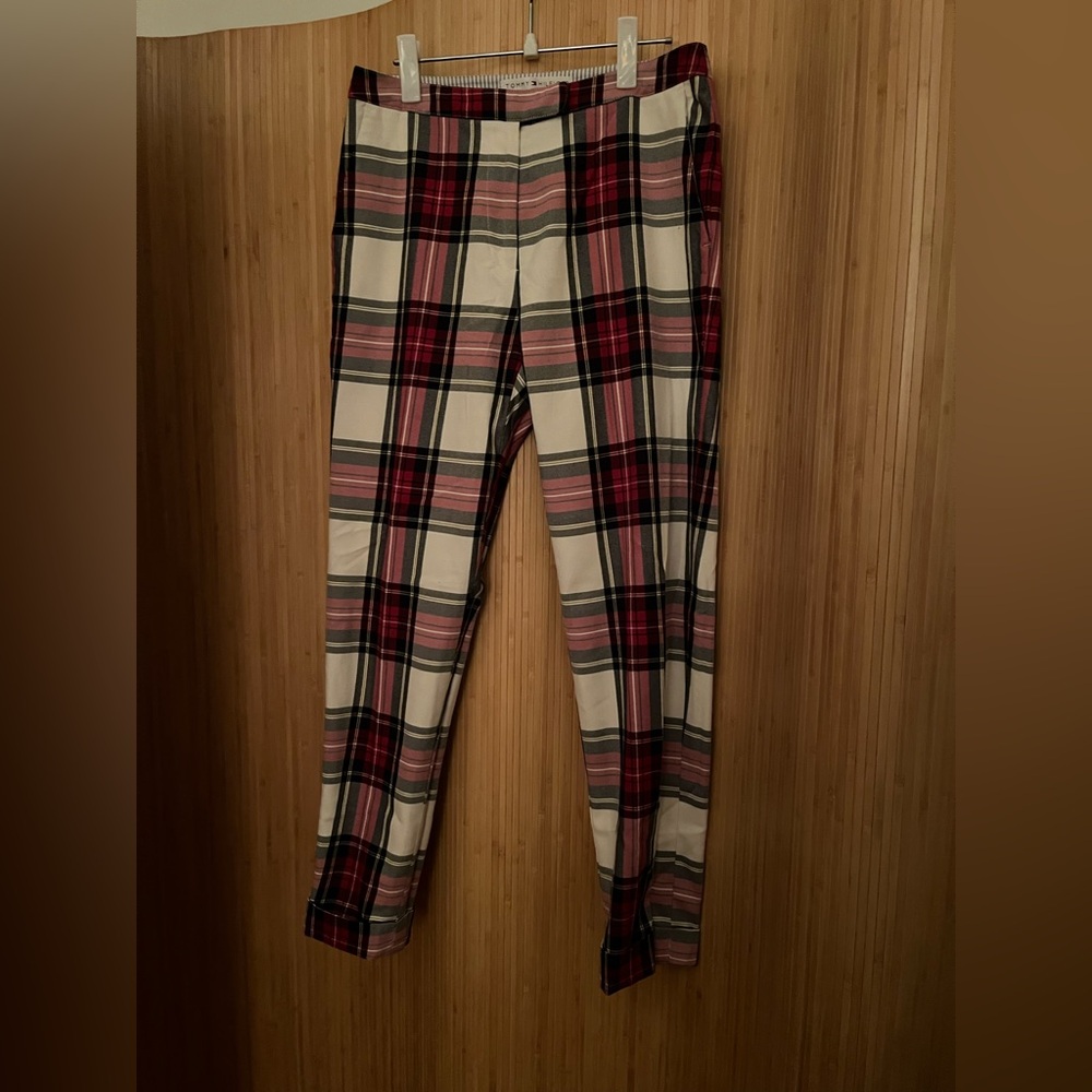 Tommy Hilfiger Plaid Trousers with Red and Black Pattern size 6